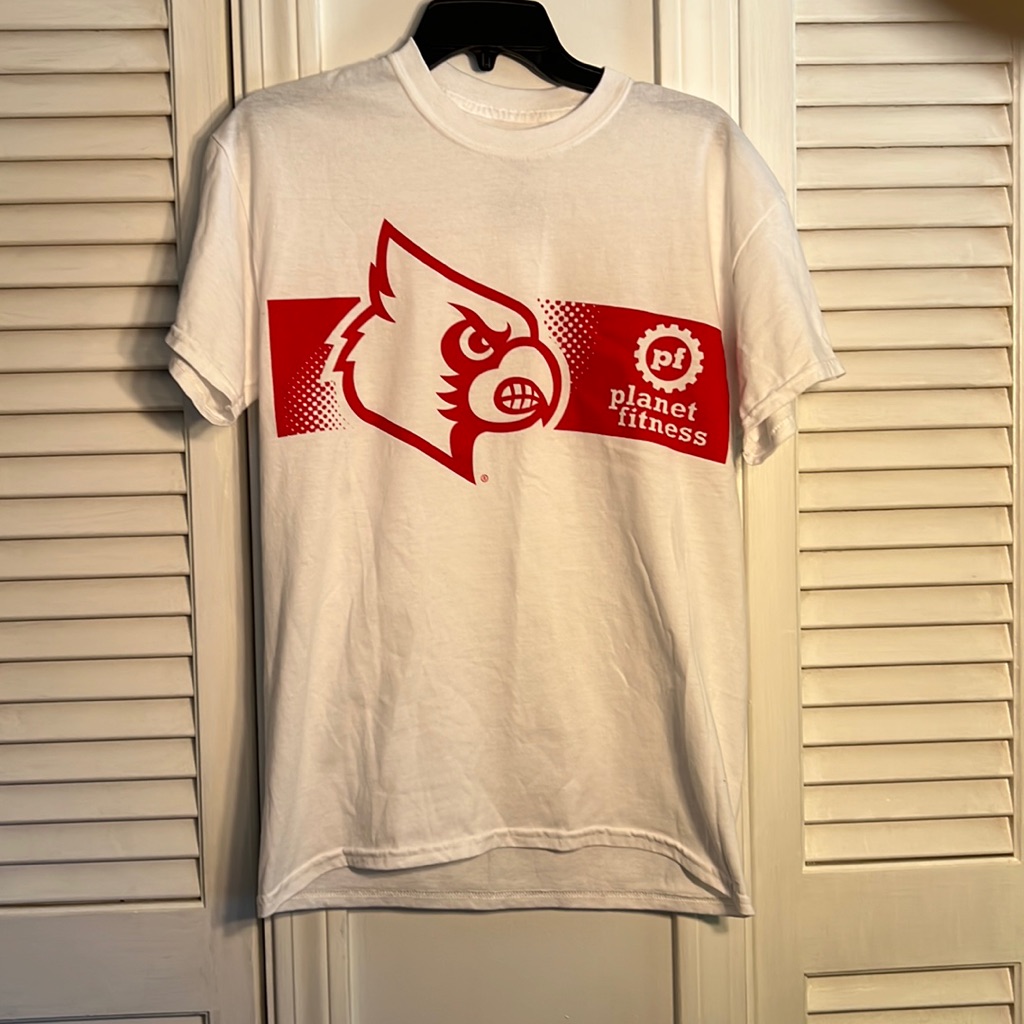 Never Worn! University Of Louisville Planet Fitness T-Shirt